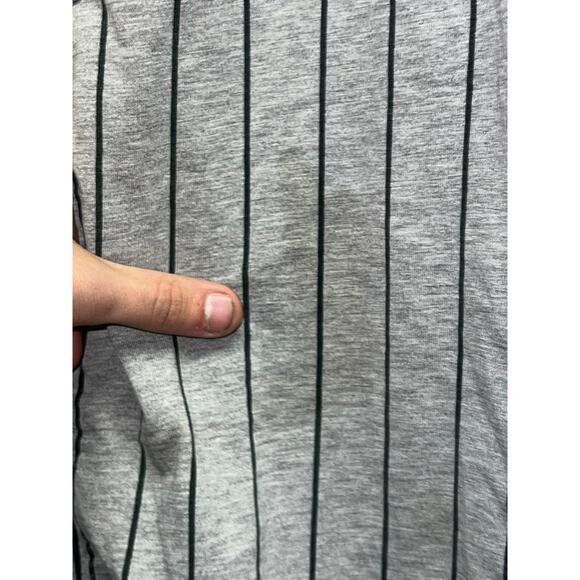 Vintage Disney Mickey Mouse Jersey Baseball Style Pinstripe Cartoon Worn 90s 2XL - Picture 5 of 11